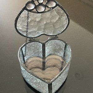 Vintage Victorian Style Textured Glass Heart Shape Jewelry Box